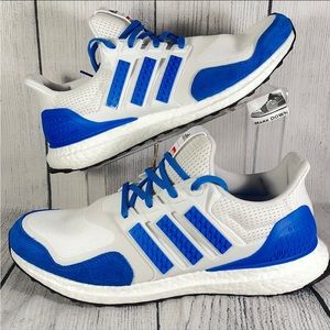 Adidas Ultraboost DNA x LEGO Shock Blue White Men’s size 11.5 Sneakers Shoes NWT